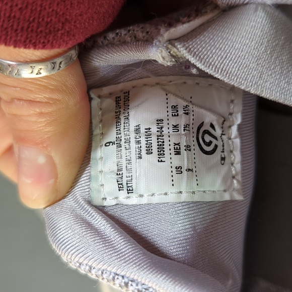 Champion sneakers - Picture 4 of 4